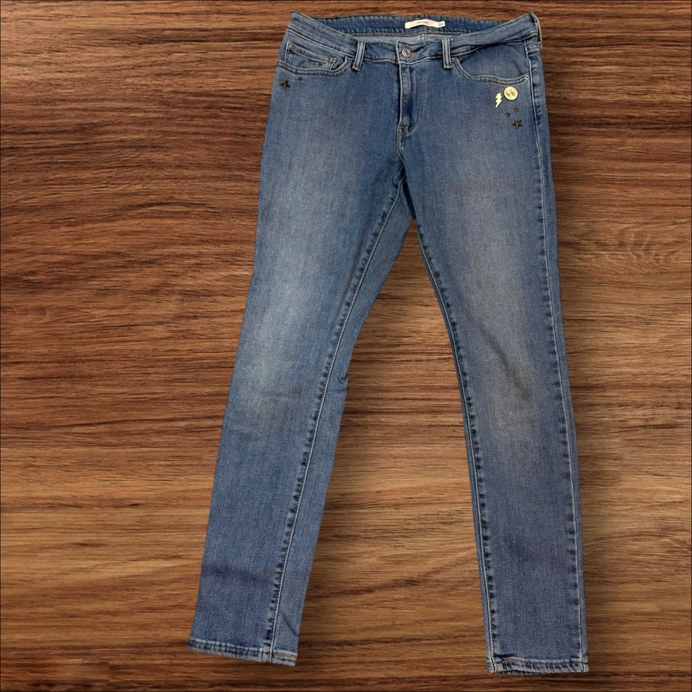 Levi's 711 Skinny Jeans Sz 30 Light Wash Stretch Modern Denim UNIQUE (303)